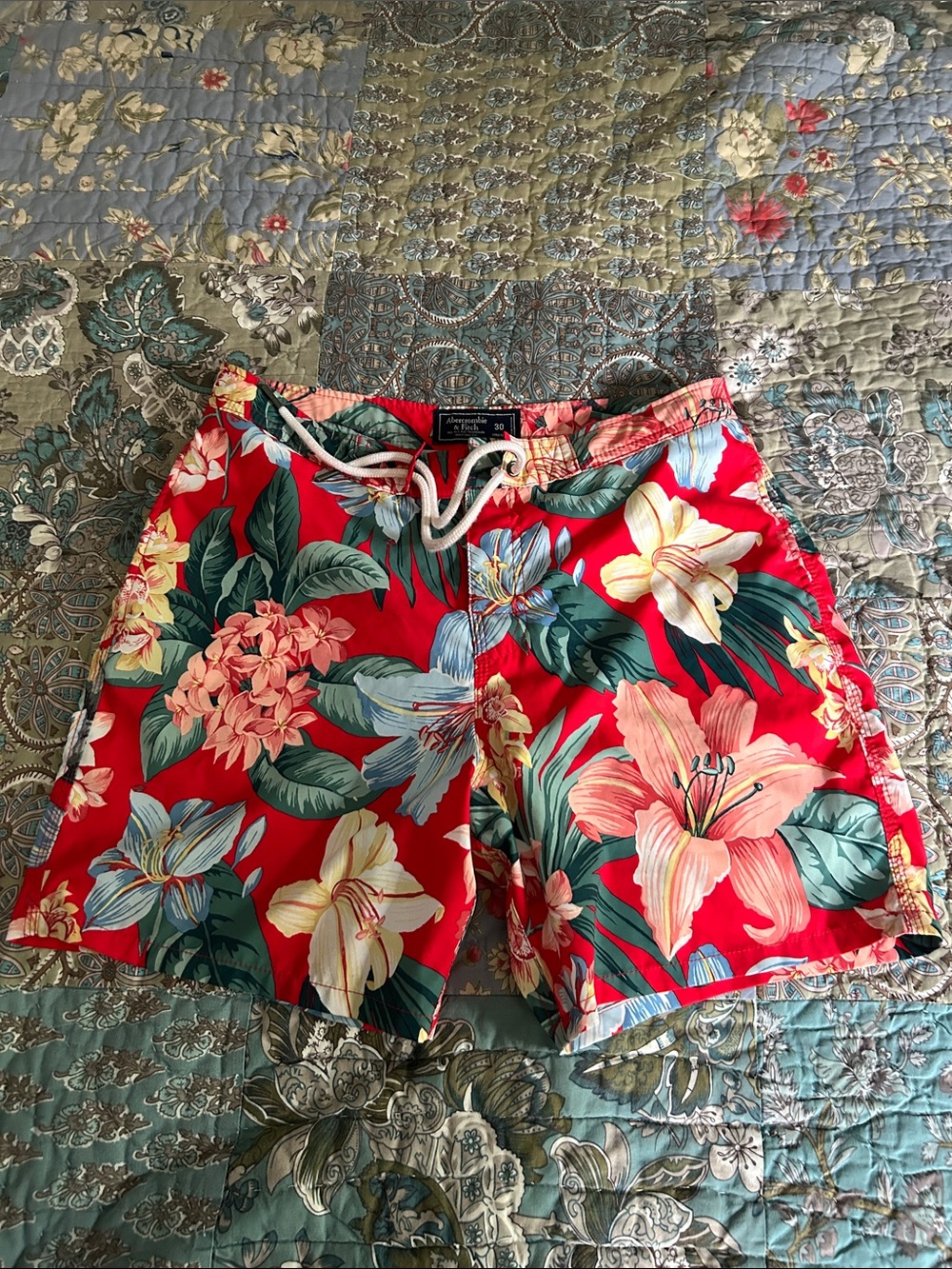 Abercrombie Swim Trunks 30” waist